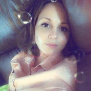 Meet your Posher, Marisa